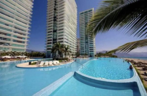 Peninsula Condo on 10th Floor